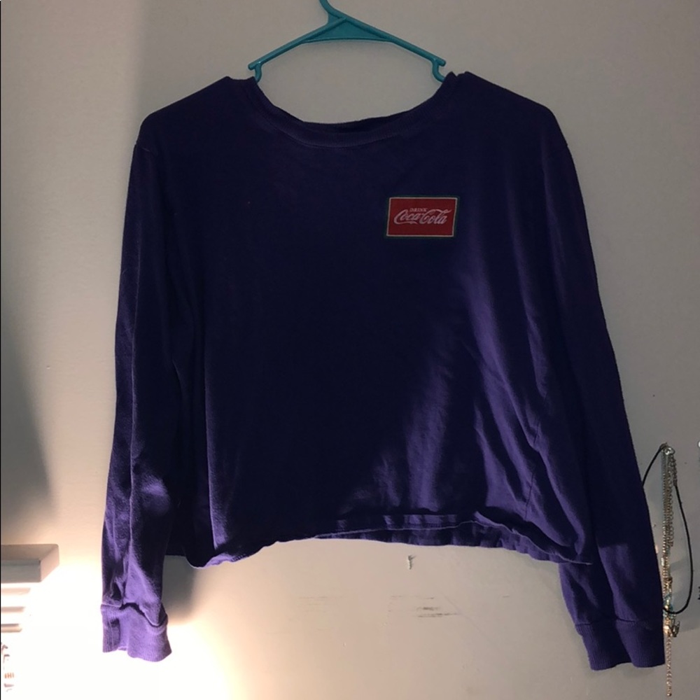 cropped shirt